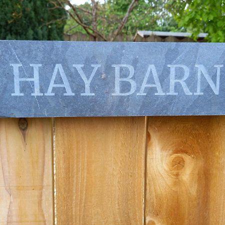 Hay Barn, Penrheol Farm, Unique Barn Conversion Builth Wells Ngoại thất bức ảnh