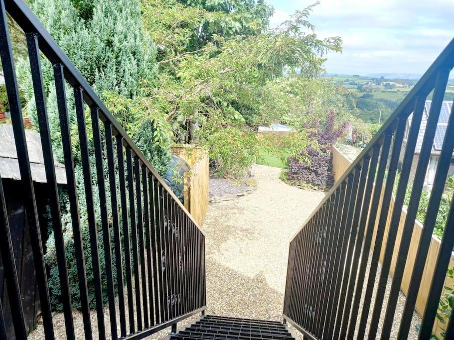 Hay Barn, Penrheol Farm, Unique Barn Conversion Builth Wells Ngoại thất bức ảnh